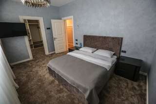 Отель SHANI Hotel & Villas Мардакян Люкс с кроватью размера «king-size»-11