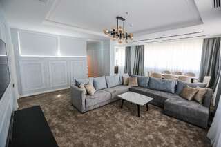 Отель SHANI Hotel & Villas Мардакян Люкс с кроватью размера «king-size»-16